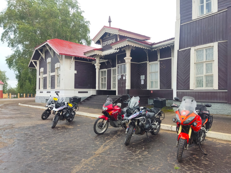 Motorcycle Tour Seliger - Valdai