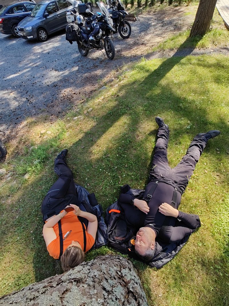 Saint Petersburg-Karelia: weekend Moto Tour