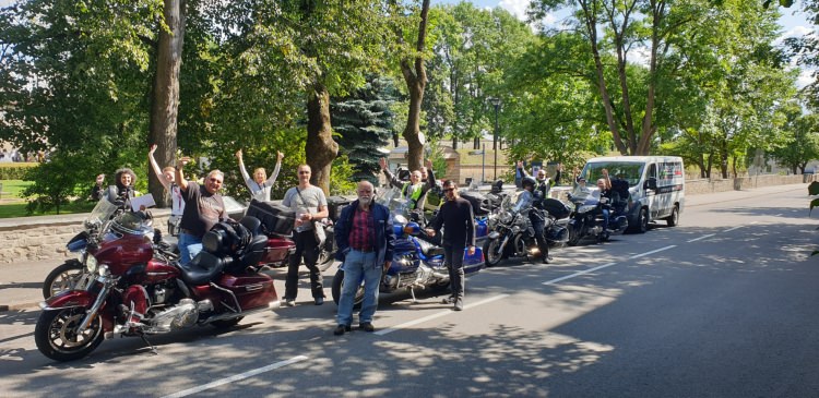 Moscow-Saint-Petersburg Custom tour with Motoexplora. August 2019