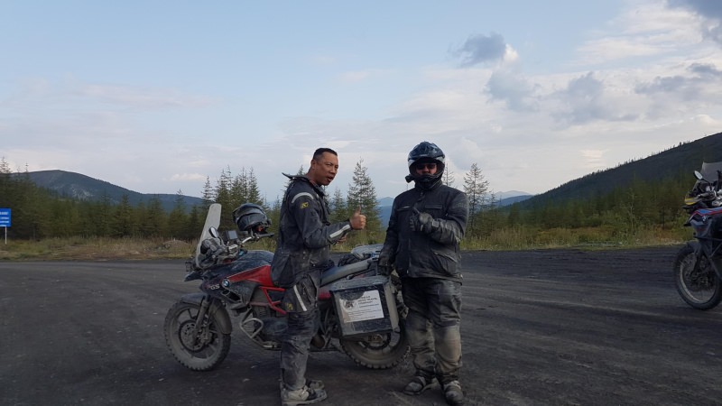 Road on Bones Magadan Kolyama Highway Rusmototravel motorcycle tour in Russia