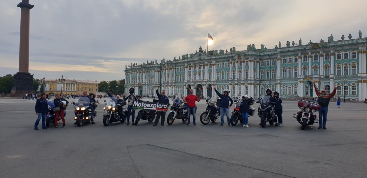 Moscow-Saint-Petersburg Custom tour with Motoexplora. August 2019
