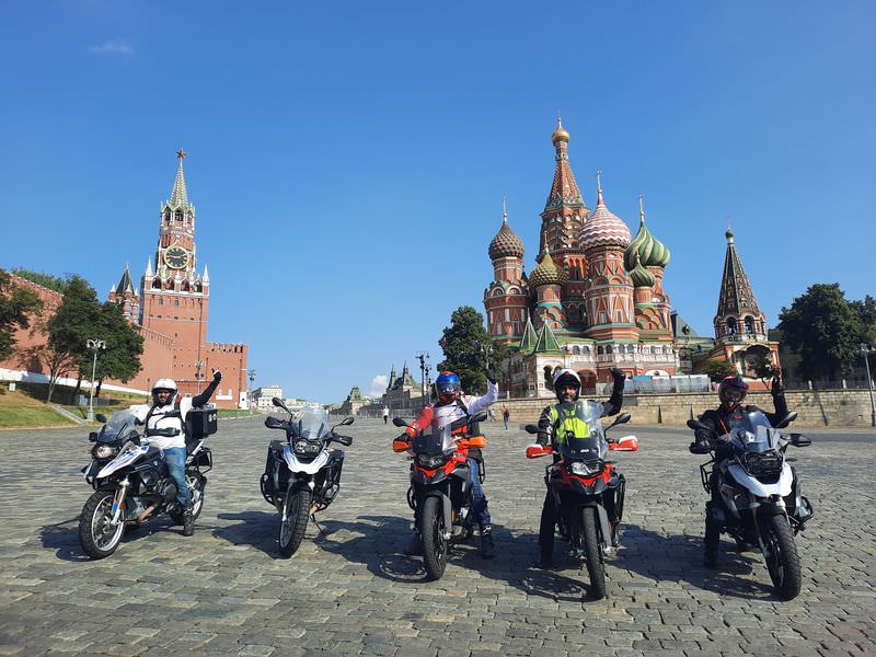 Moscow-Saint-Petersburg 16-25 July 2021 tour ride report Rusmototravel motorcycle tour Russia