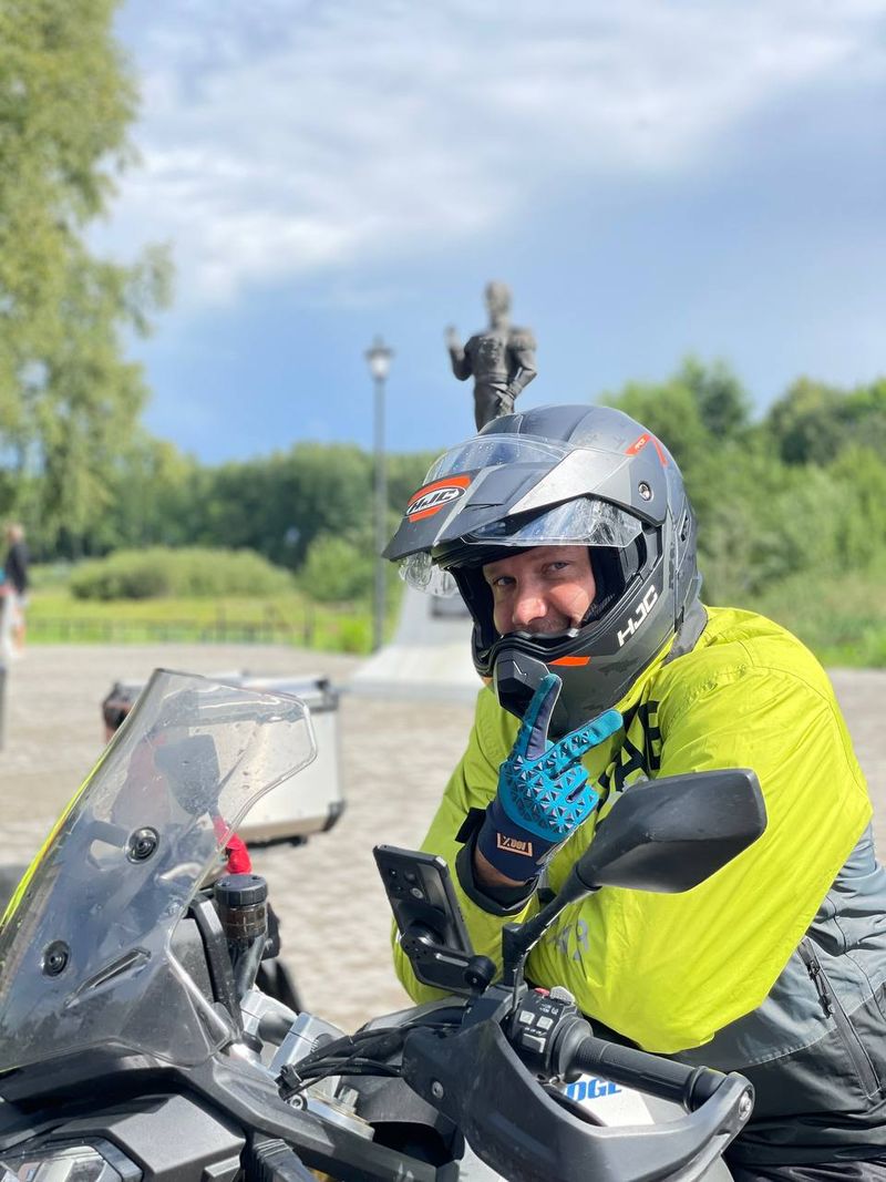 Saint Petersburg-Pskov-Veliky Novgorod. Weekend moto tour 