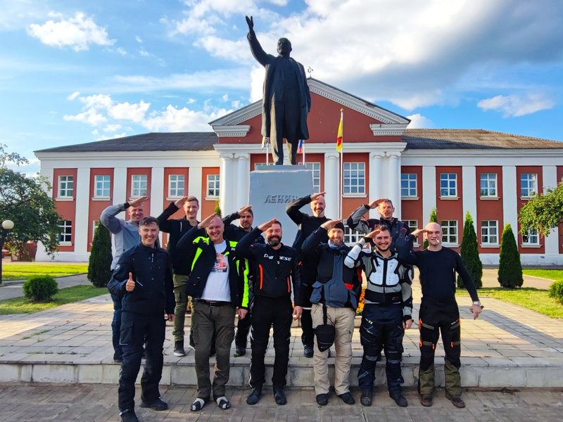 Motorcycle Tour Seliger - Valdai