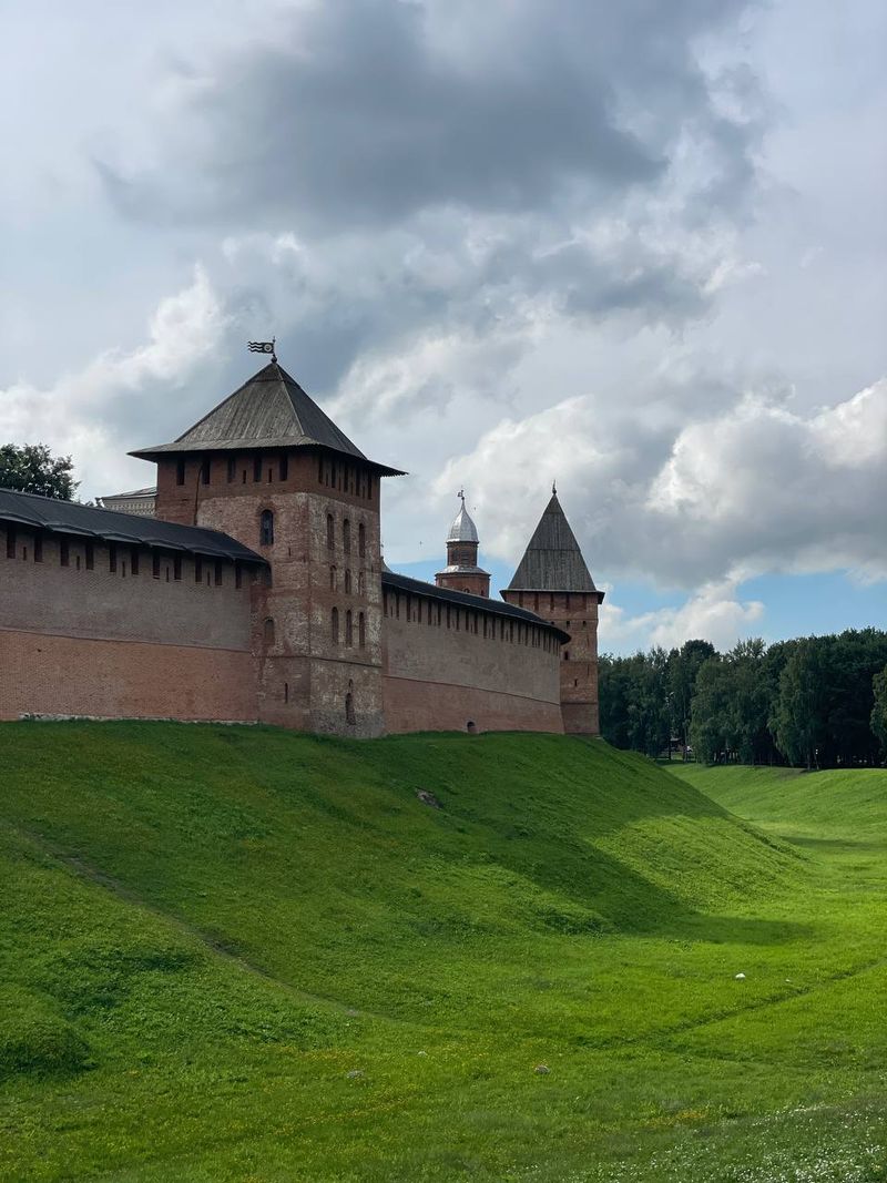 Saint Petersburg-Pskov-Veliky Novgorod. Weekend moto tour 