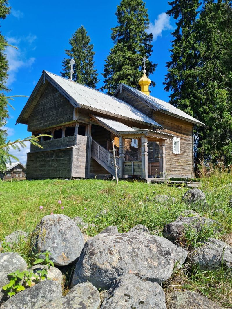 Saint Petersburg-Karelia: weekend Moto Tour