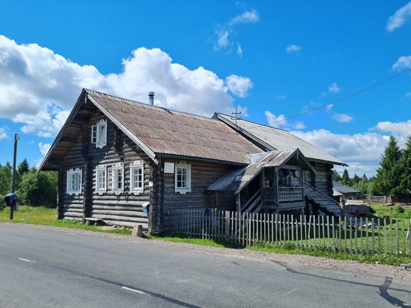 Saint Petersburg-Karelia: weekend Moto Tour