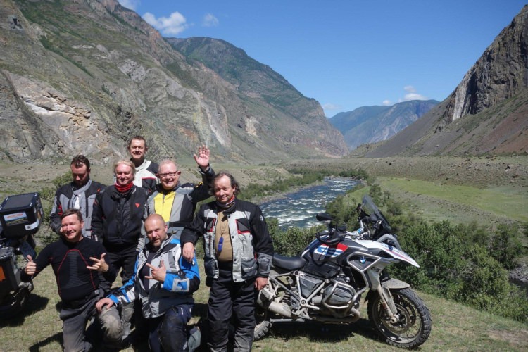 Altay Tour by Rusmototravel 2019 July group photo
