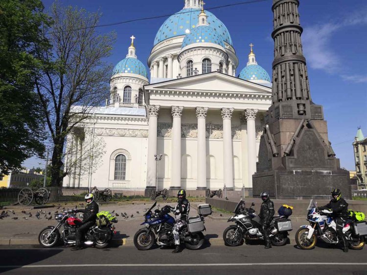 Moscow-Saint-Petersburg motorcycle tour Rusmototravel, Saint-Petersburg Cathedral