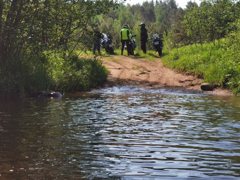 RMT off-road riding academy Rusmototravel enduro course