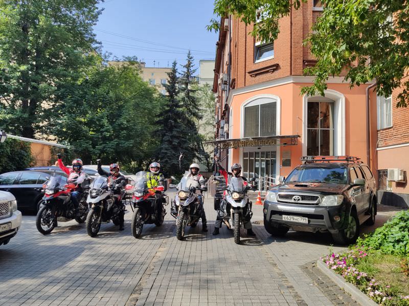 Moscow-Saint-Petersburg 16-25 July 2021 tour ride report Rusmototravel motorcycle tour Russia