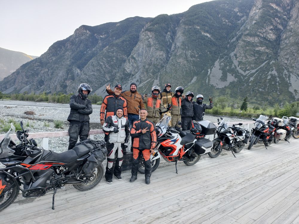 Altai Motorcycle Tours Rusmototravel BMW R1250GS
