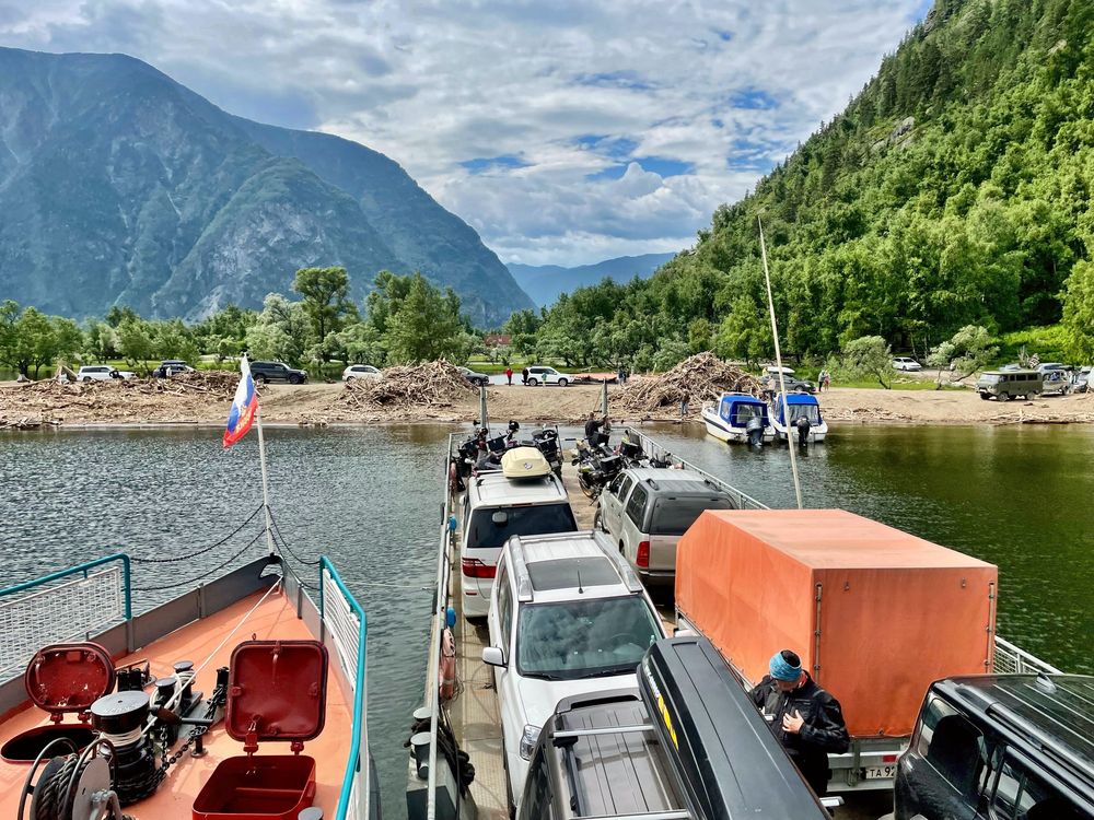 Altai Motorcycle Tours Rusmototravel BMW R1250GS