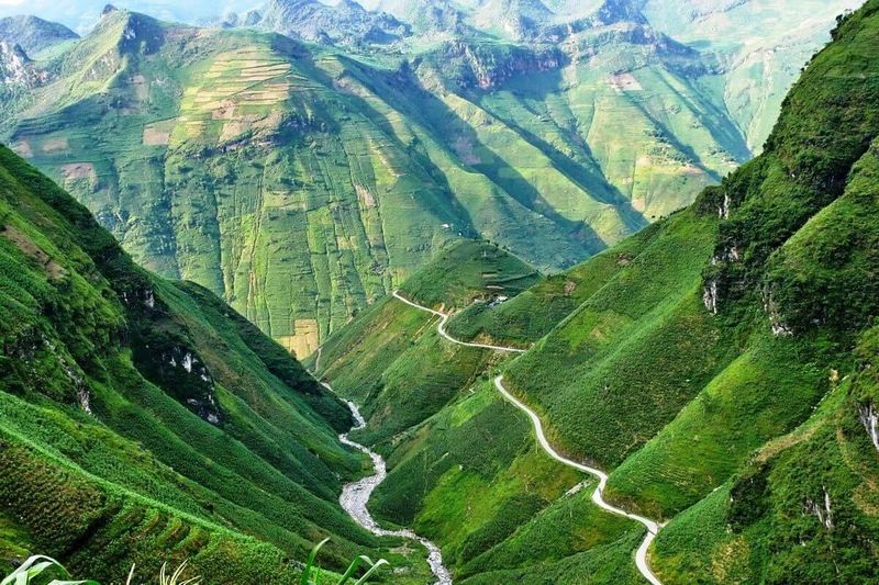 Northern Vietnam mototour with Rus Moto Travel