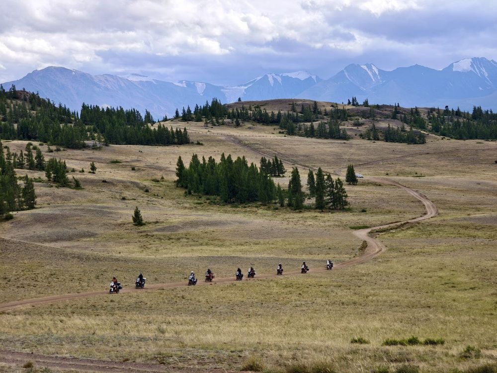 Altai Motorcycle Tours Rusmototravel BMW R1250GS